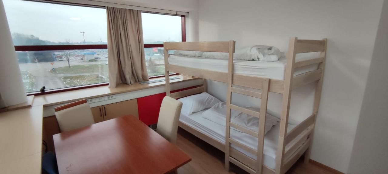 Hostel Omnibus Čakovec Eksteriør billede
