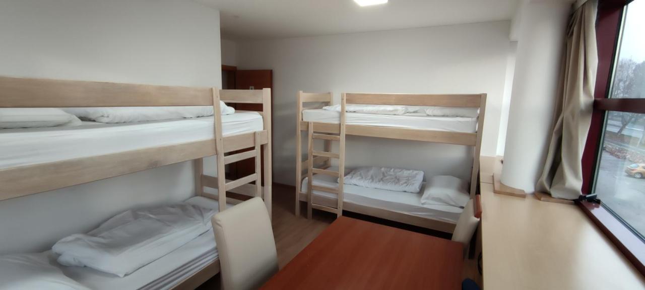 Hostel Omnibus Čakovec Eksteriør billede