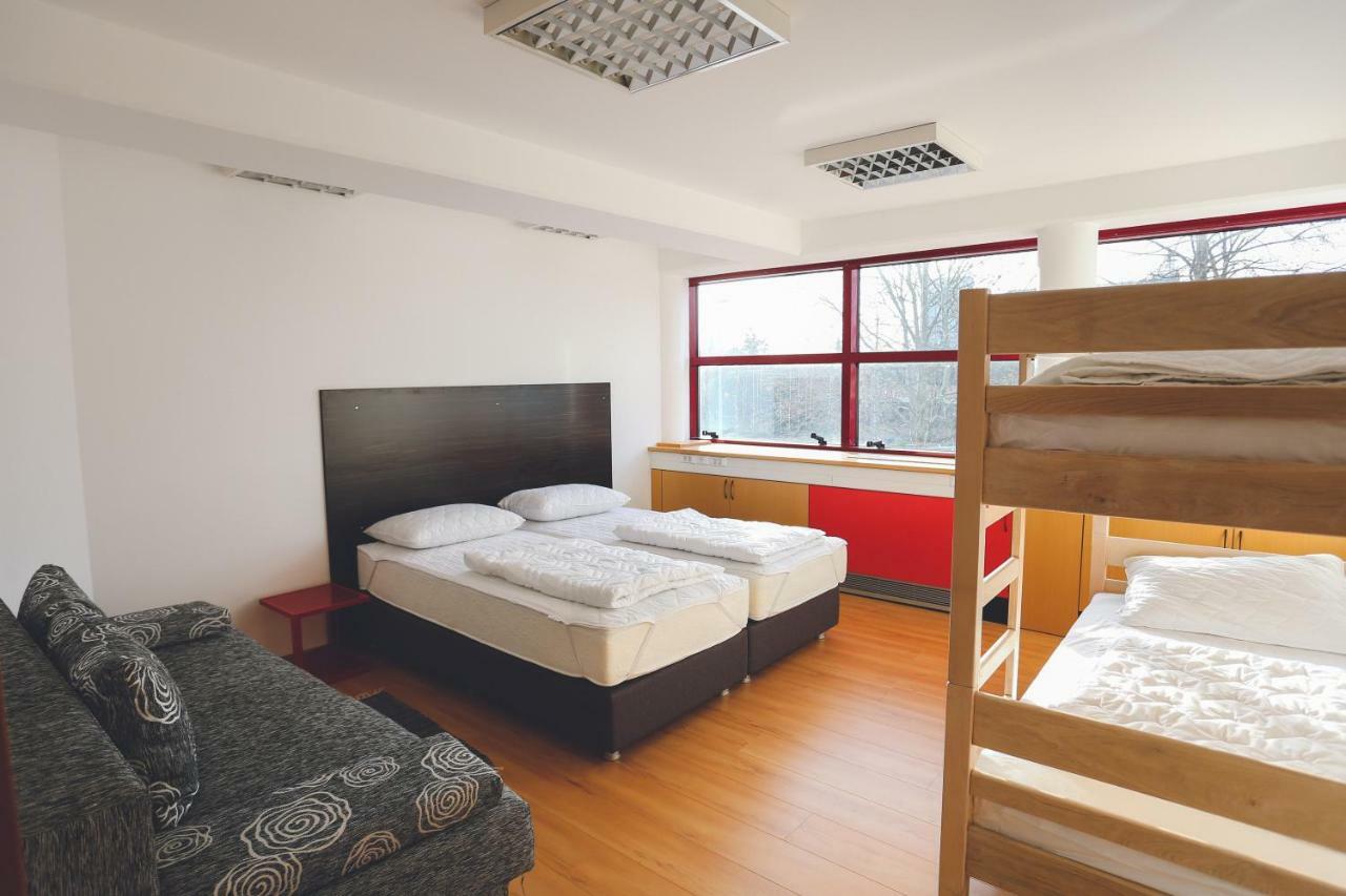 Hostel Omnibus Čakovec Eksteriør billede