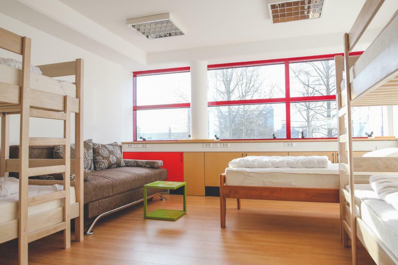 Hostel Omnibus Čakovec Eksteriør billede