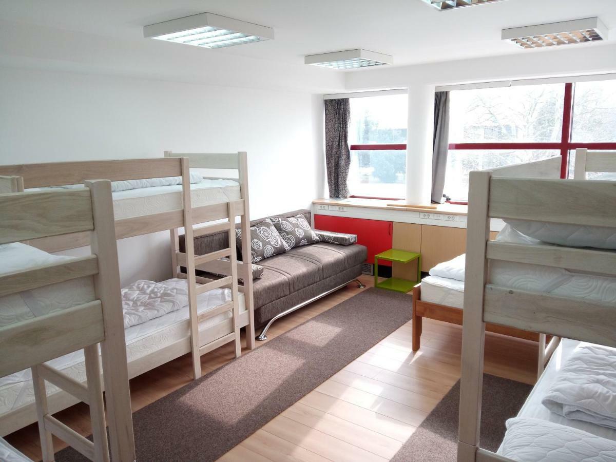 Hostel Omnibus Čakovec Eksteriør billede