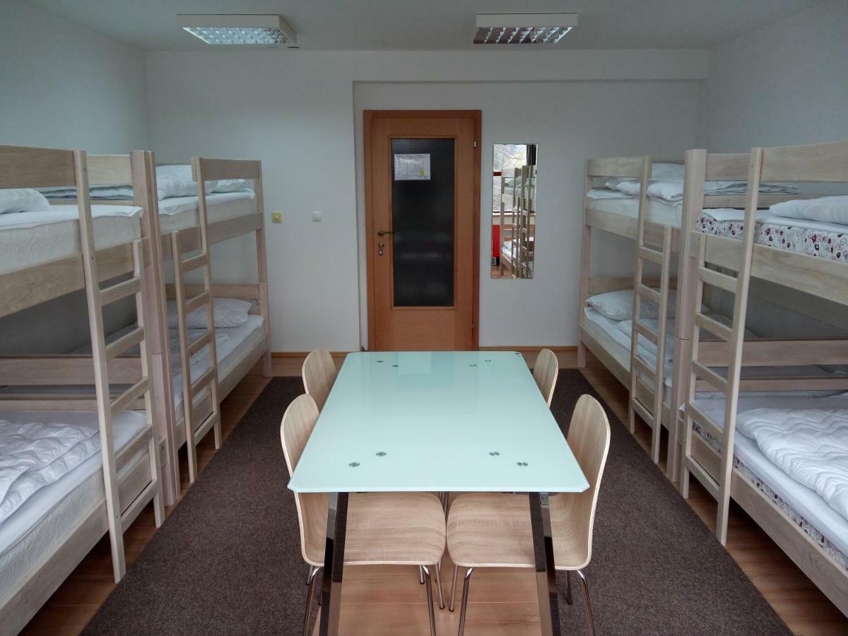 Hostel Omnibus Čakovec Eksteriør billede